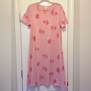 EUC Lularoe Carly dress, hearts and stripes